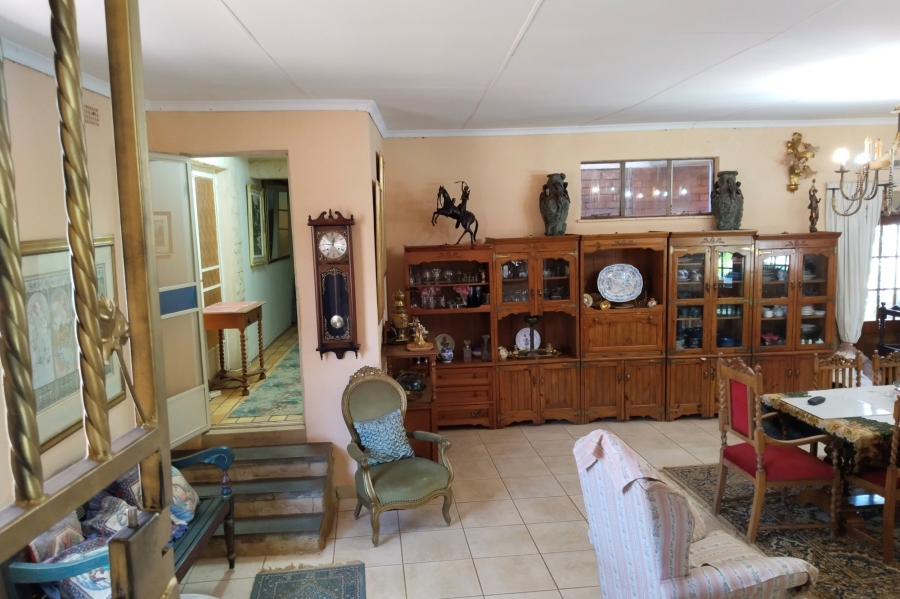 14 Bedroom Property for Sale in Schietfontein North West